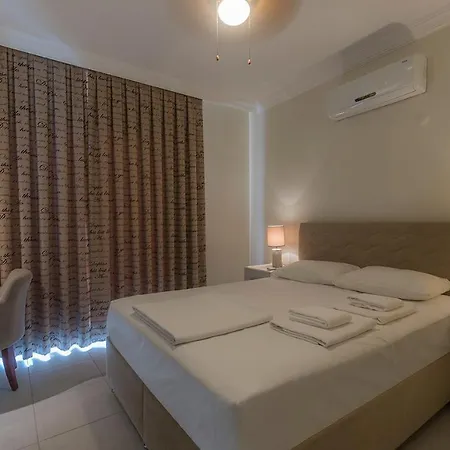 Orka Four Seasons Villas 01 빌라 페티예