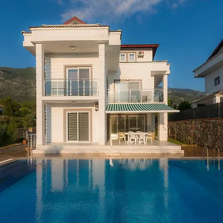 Orka Four Seasons Villas 01 * 페티예